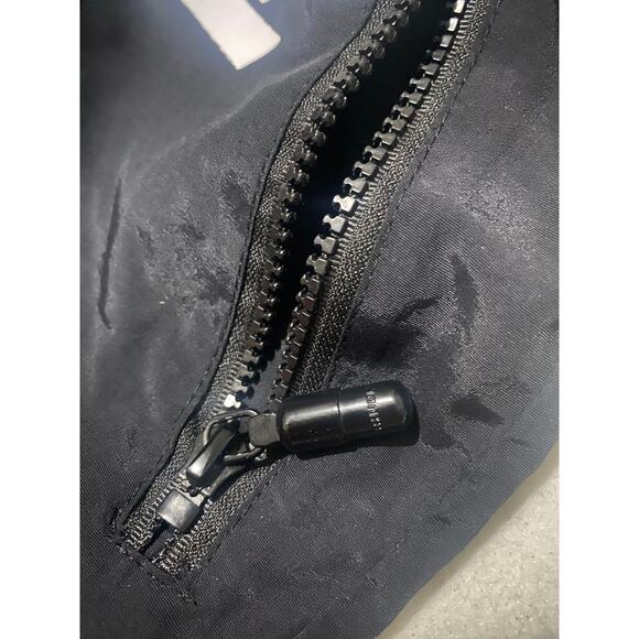 Rhude Reflective Accent Black and Blue Shorts Size Small - Picture 3 of 7